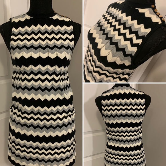 Sleeveless Geometric Print Knit Top - Picture 4 of 11